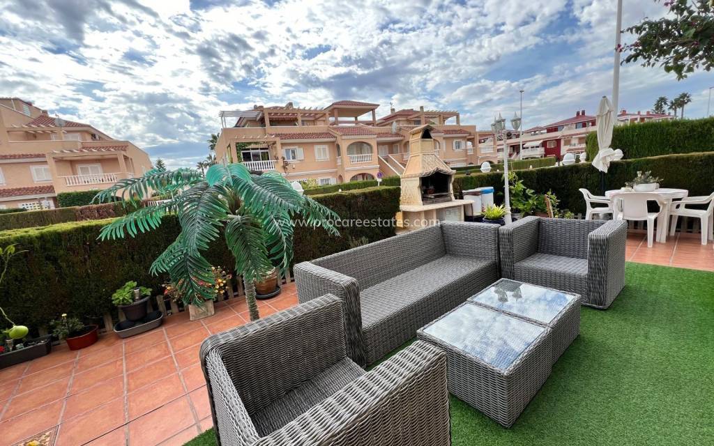 Resale - Apartment - Orihuela Costa - Punta Prima