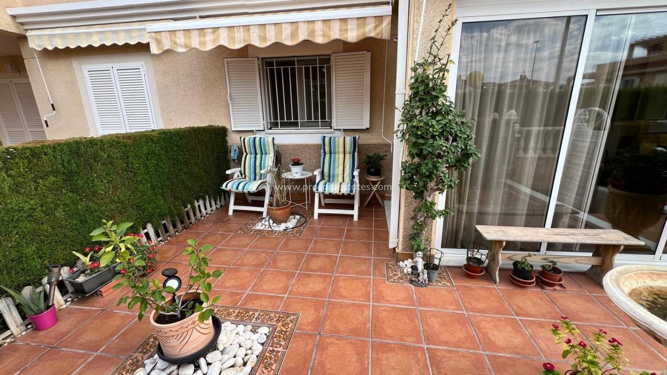 Resale - Apartment - Orihuela Costa - Punta Prima