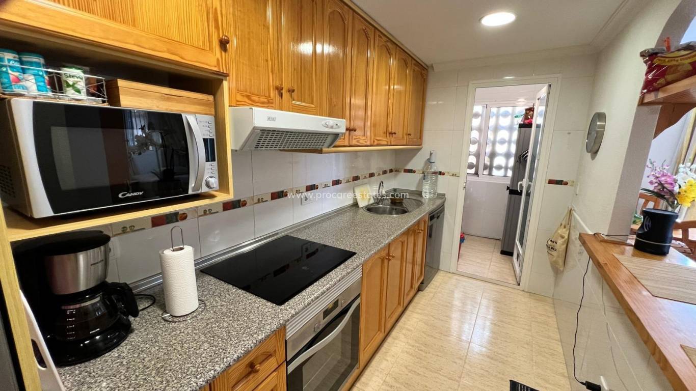 Resale - Apartment - Orihuela Costa - Punta Prima