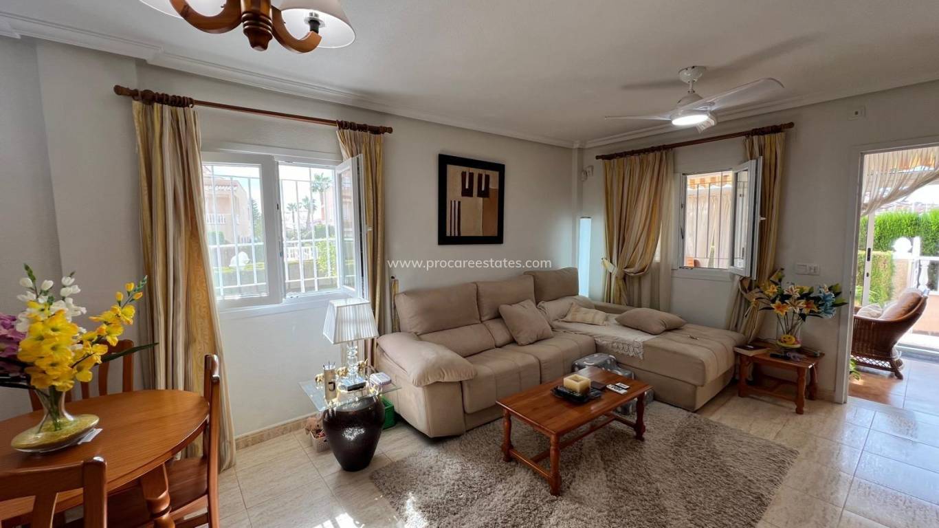 Resale - Apartment - Orihuela Costa - Punta Prima