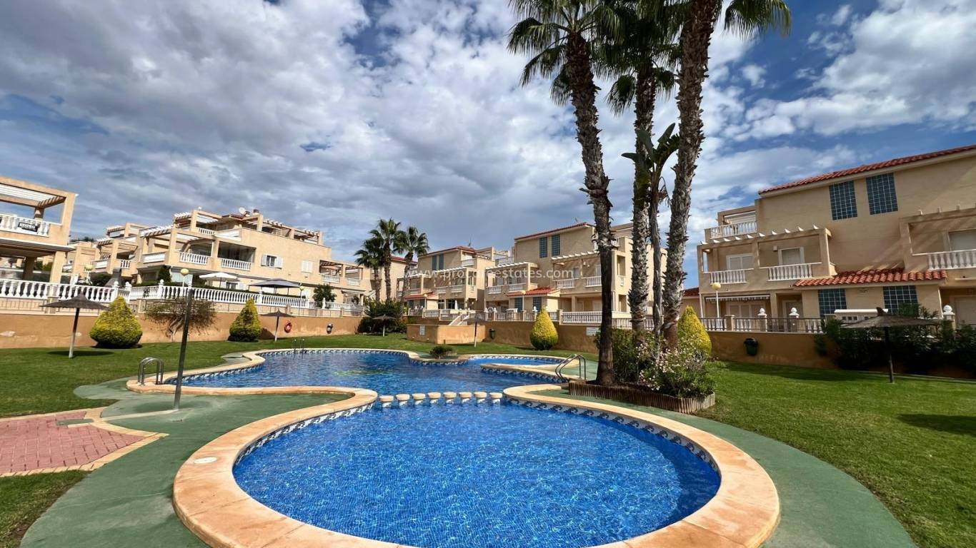 Resale - Apartment - Orihuela Costa - Punta Prima