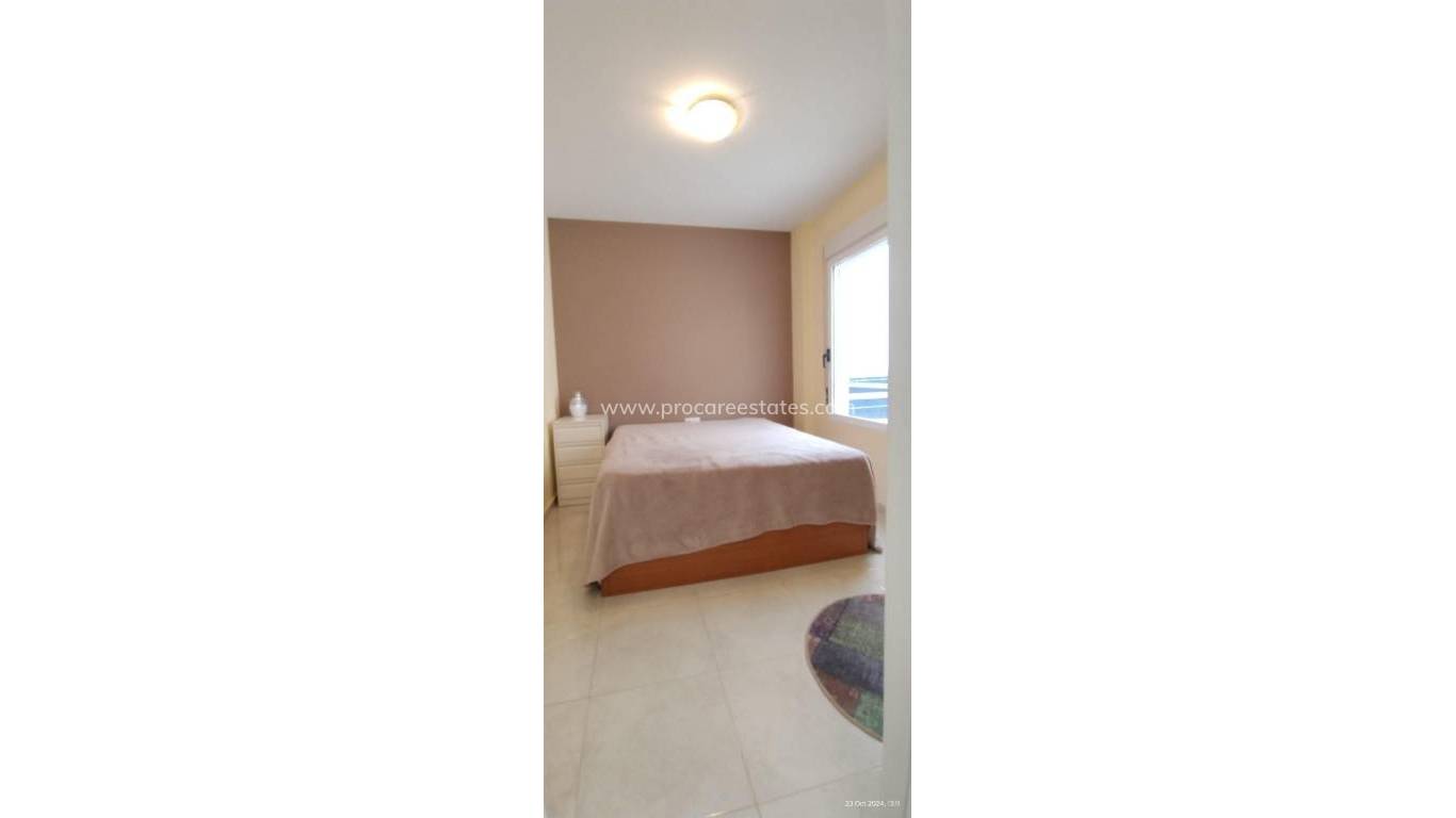 Resale - Apartment - Orihuela Costa - Punta Prima