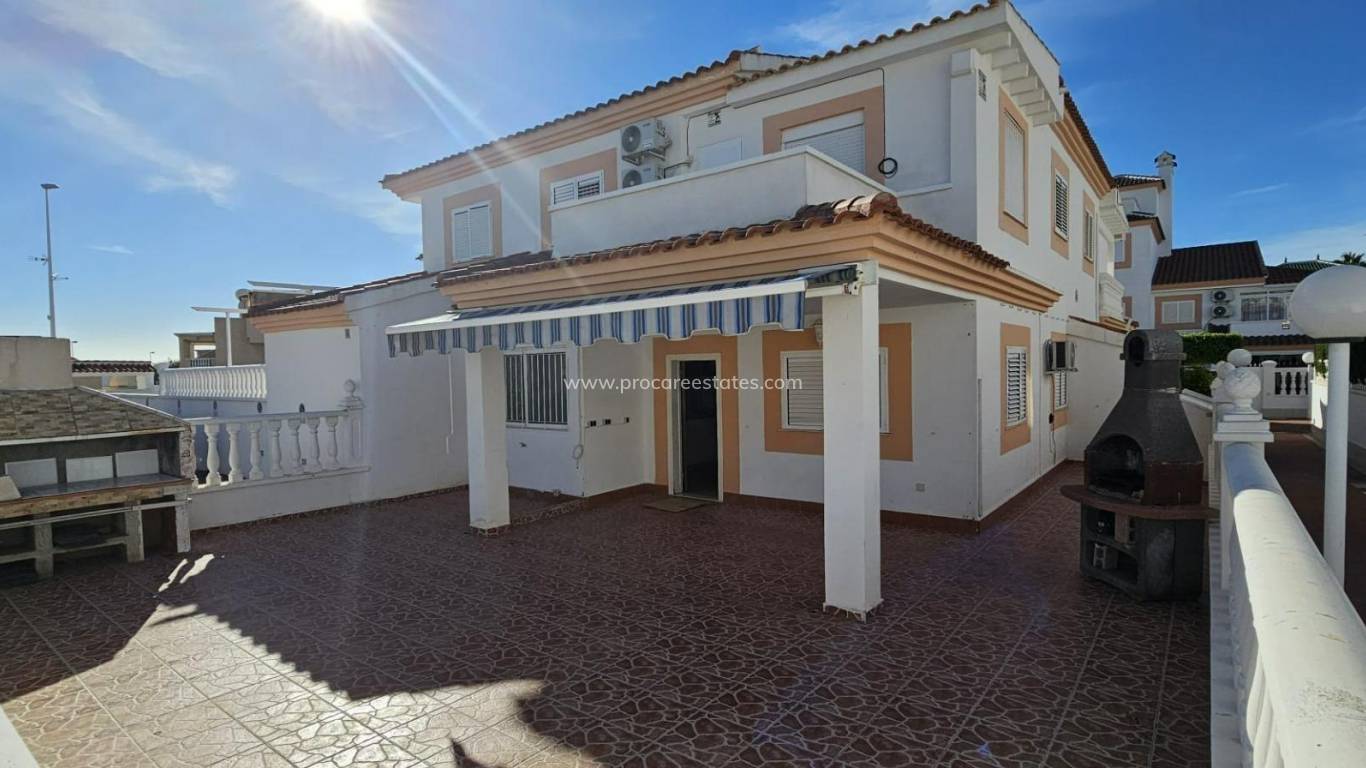 Resale - Apartment - Orihuela Costa - Punta Prima