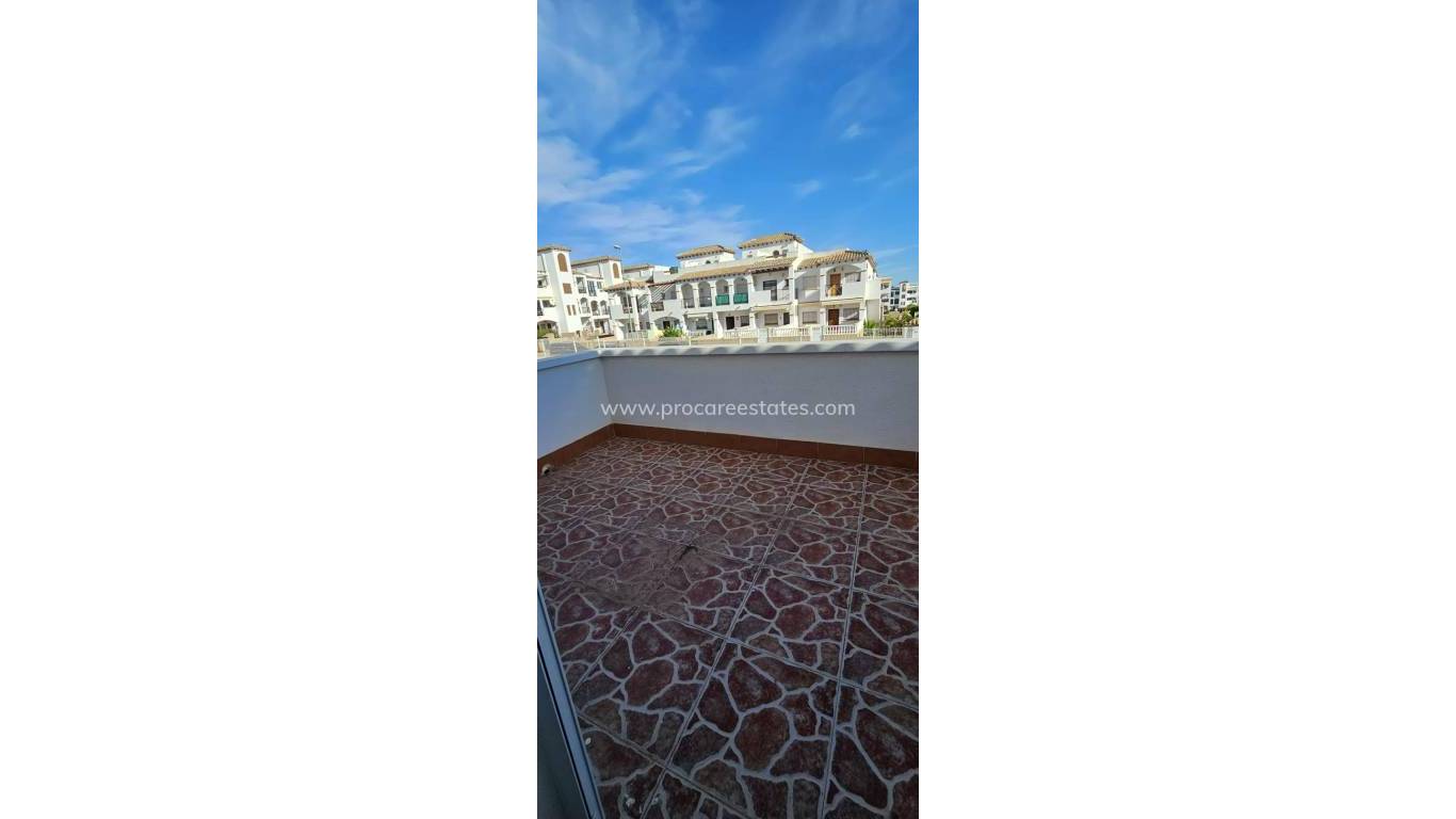 Resale - Apartment - Orihuela Costa - Punta Prima