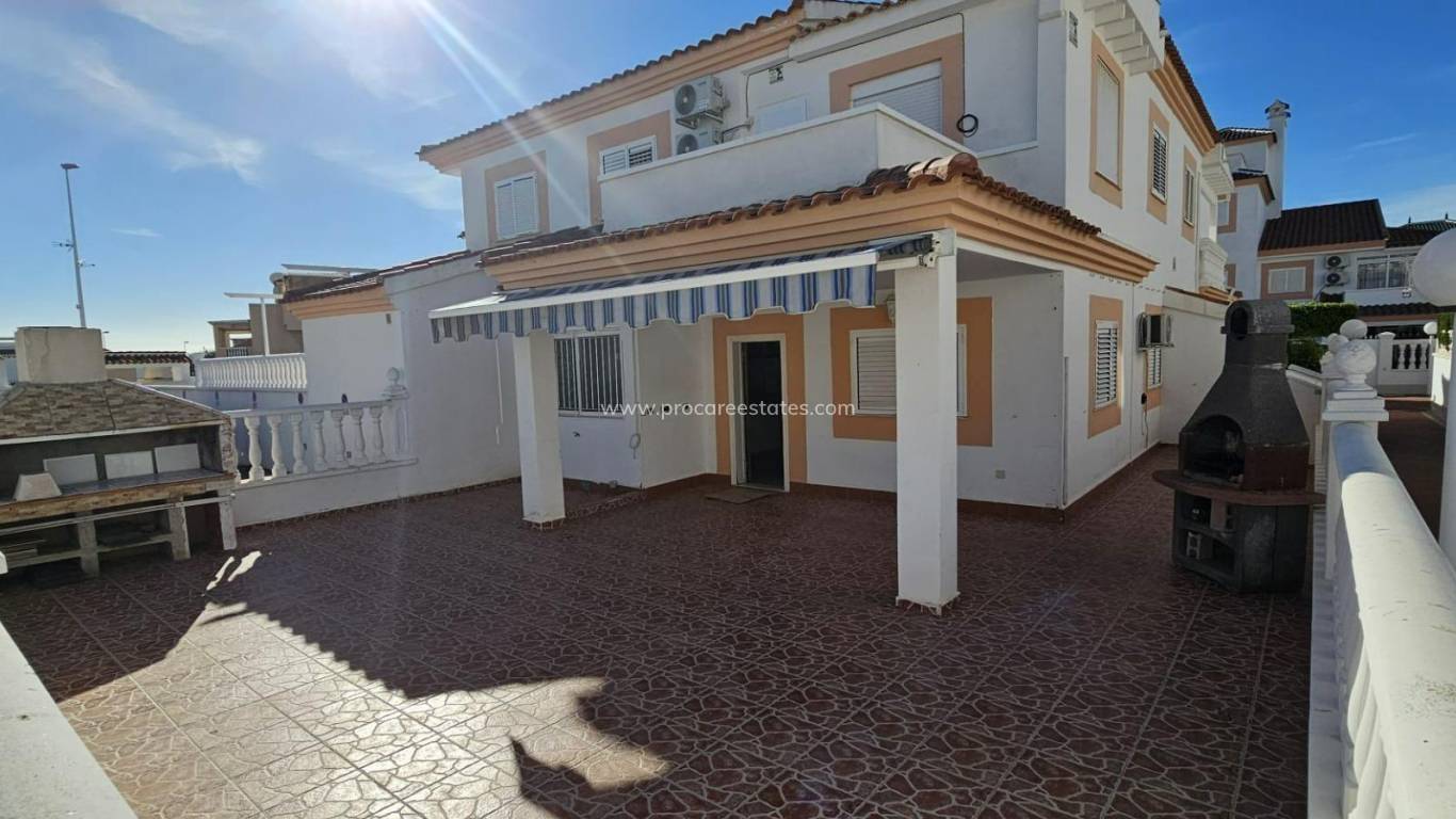 Resale - Apartment - Orihuela Costa - Punta Prima