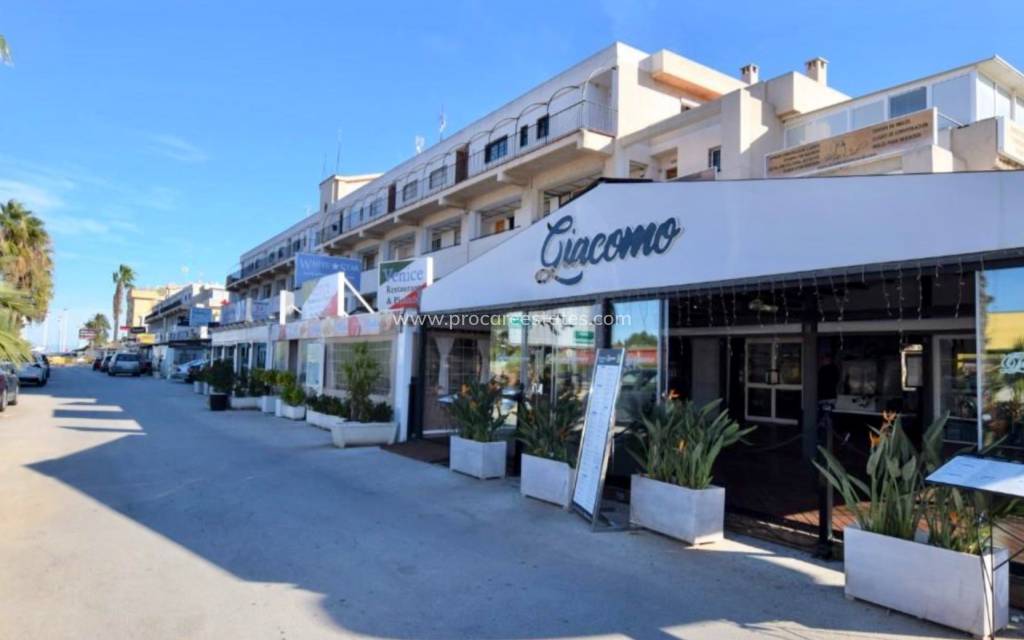 Resale - Apartment - Orihuela Costa - Punta Prima