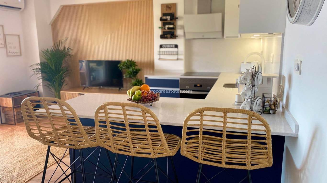 Resale - Apartment - Orihuela Costa - Punta Prima