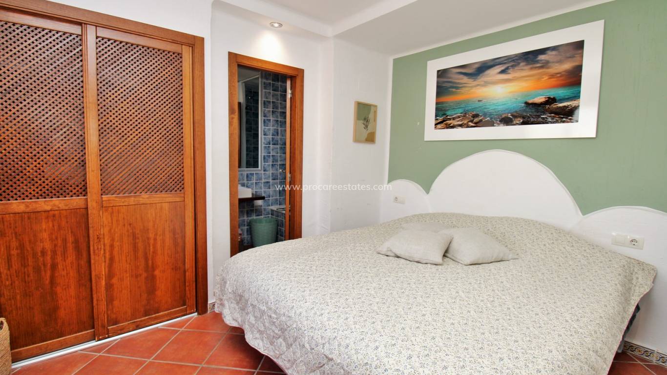 Resale - Apartment - Orihuela Costa - Punta Prima