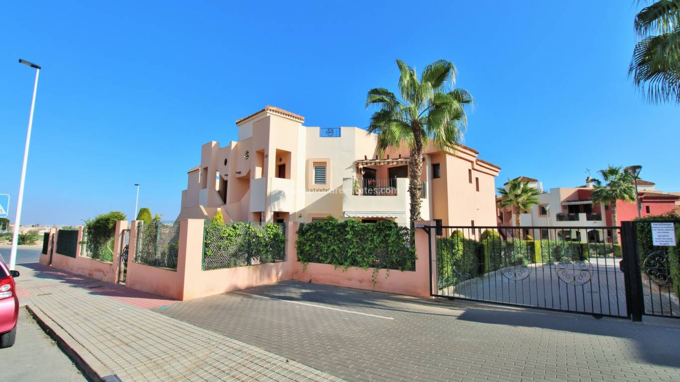 Resale - Apartment - Orihuela Costa - Punta Prima