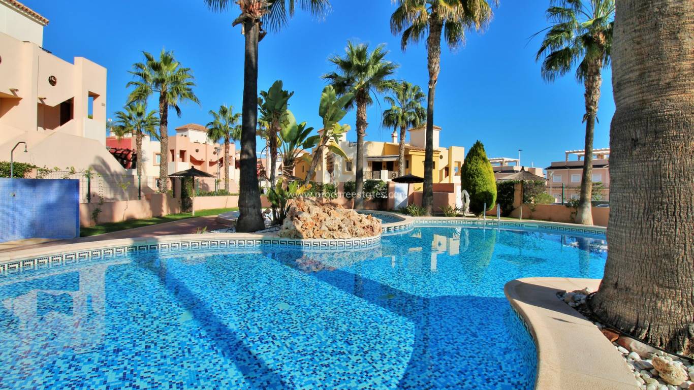 Resale - Apartment - Orihuela Costa - Punta Prima