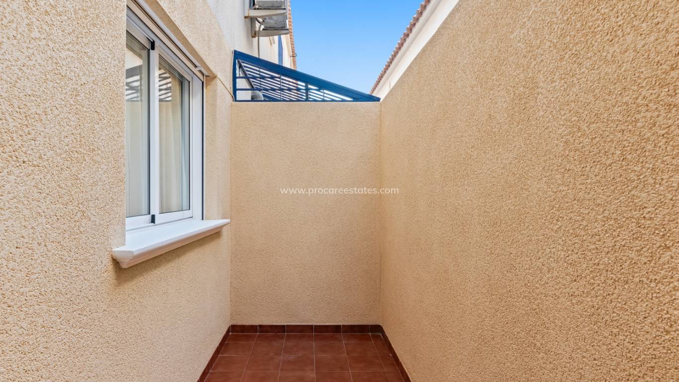 Resale - Apartment - Orihuela Costa - Punta Prima