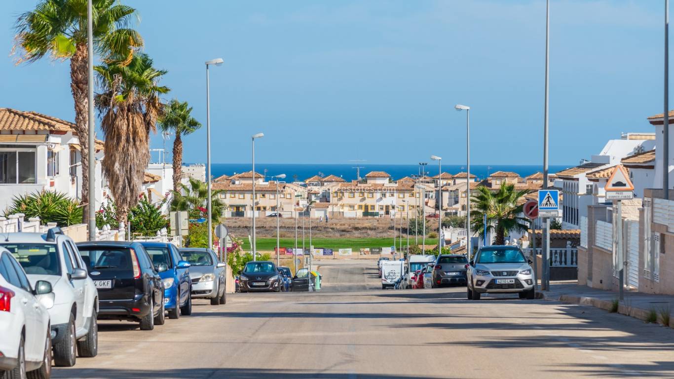 Resale - Apartment - Orihuela Costa - Punta Prima