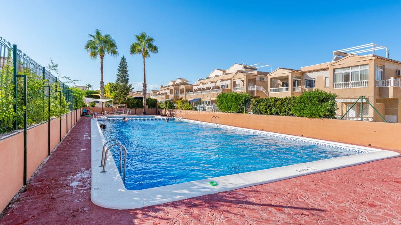 Resale - Apartment - Orihuela Costa - Punta Prima