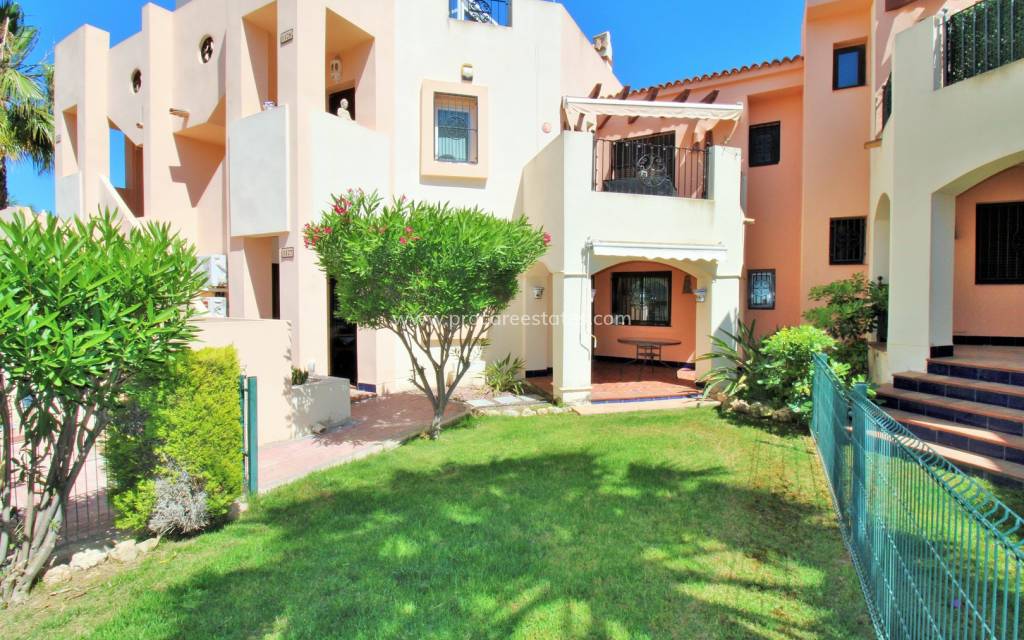 Resale - Apartment - Orihuela Costa - Punta Prima