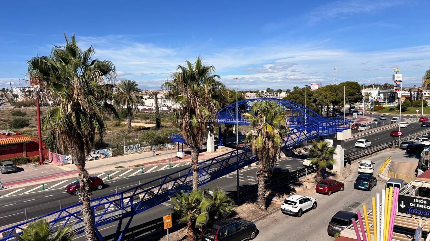 Resale - Apartment - Orihuela Costa - Punta Prima