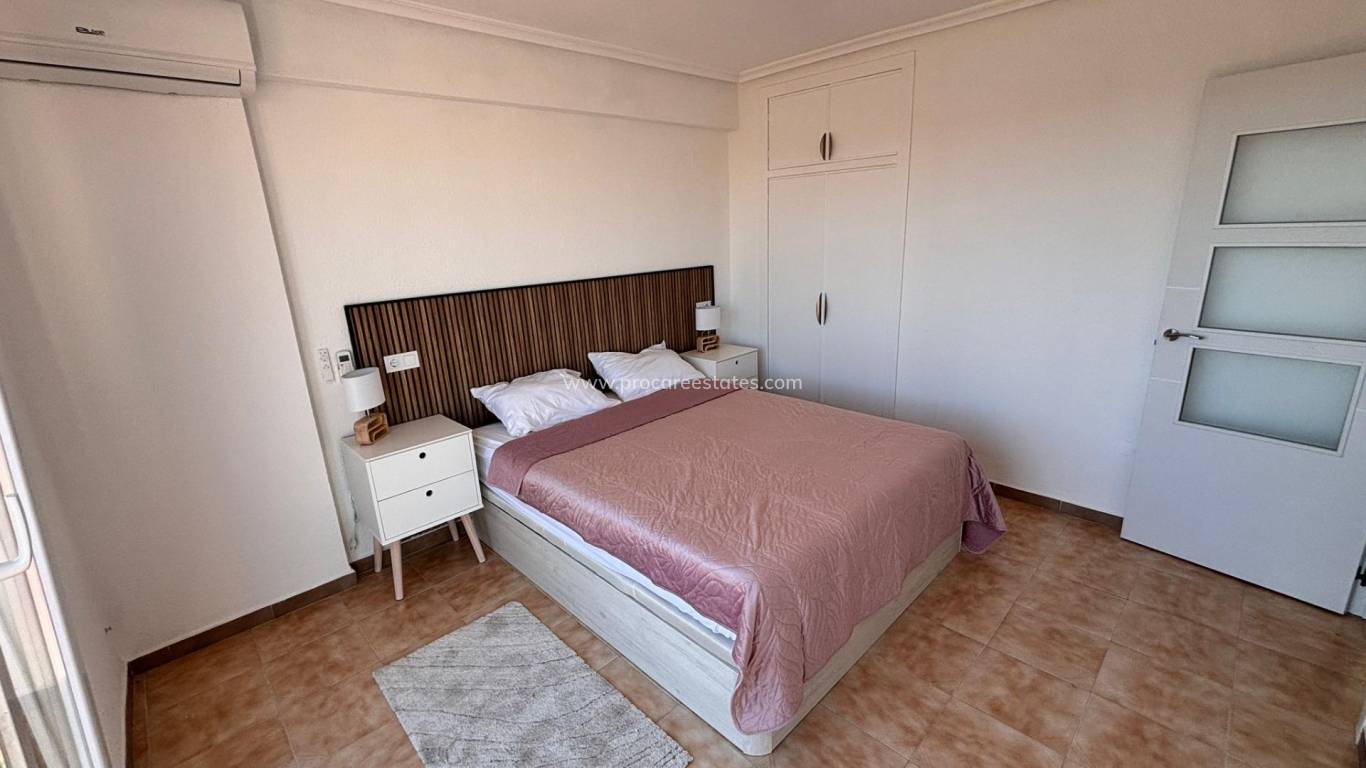 Resale - Apartment - Orihuela Costa - Punta Prima