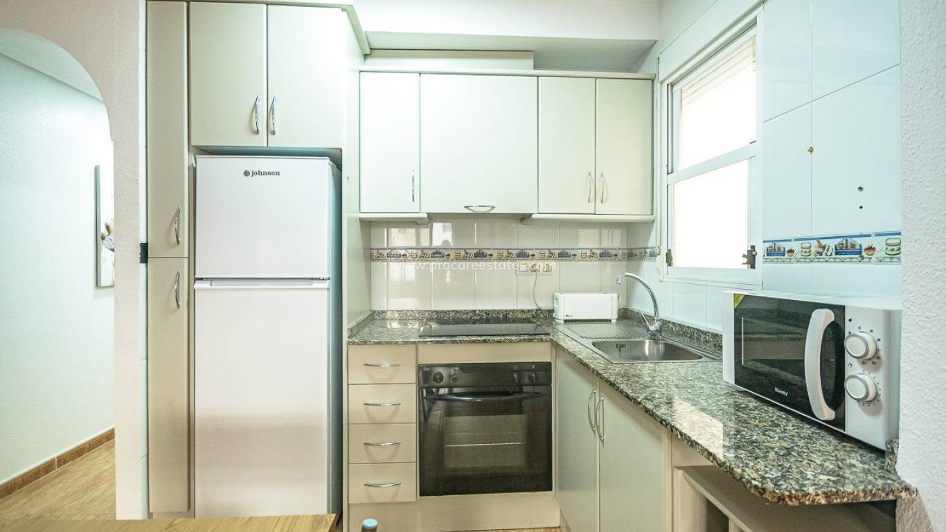 Resale - Apartment - Orihuela Costa - Punta Prima