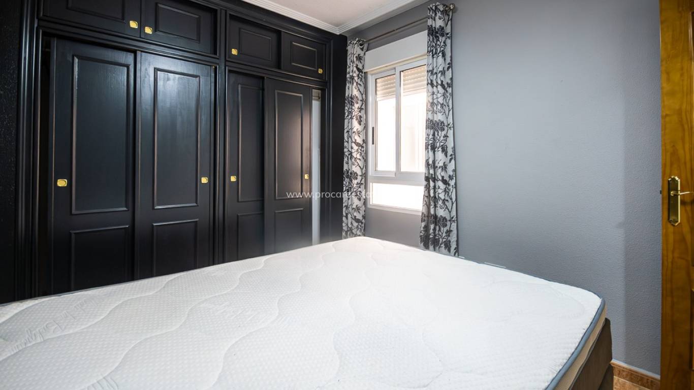 Resale - Apartment - Orihuela Costa - Punta Prima