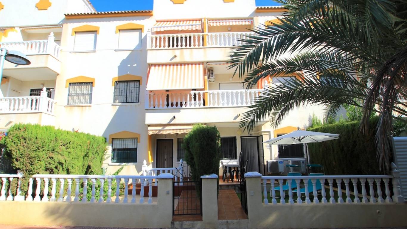 Resale - Apartment - Orihuela Costa - Punta Prima