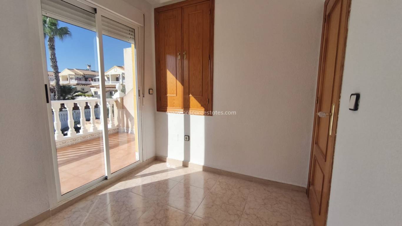 Resale - Apartment - Orihuela Costa - Punta Prima