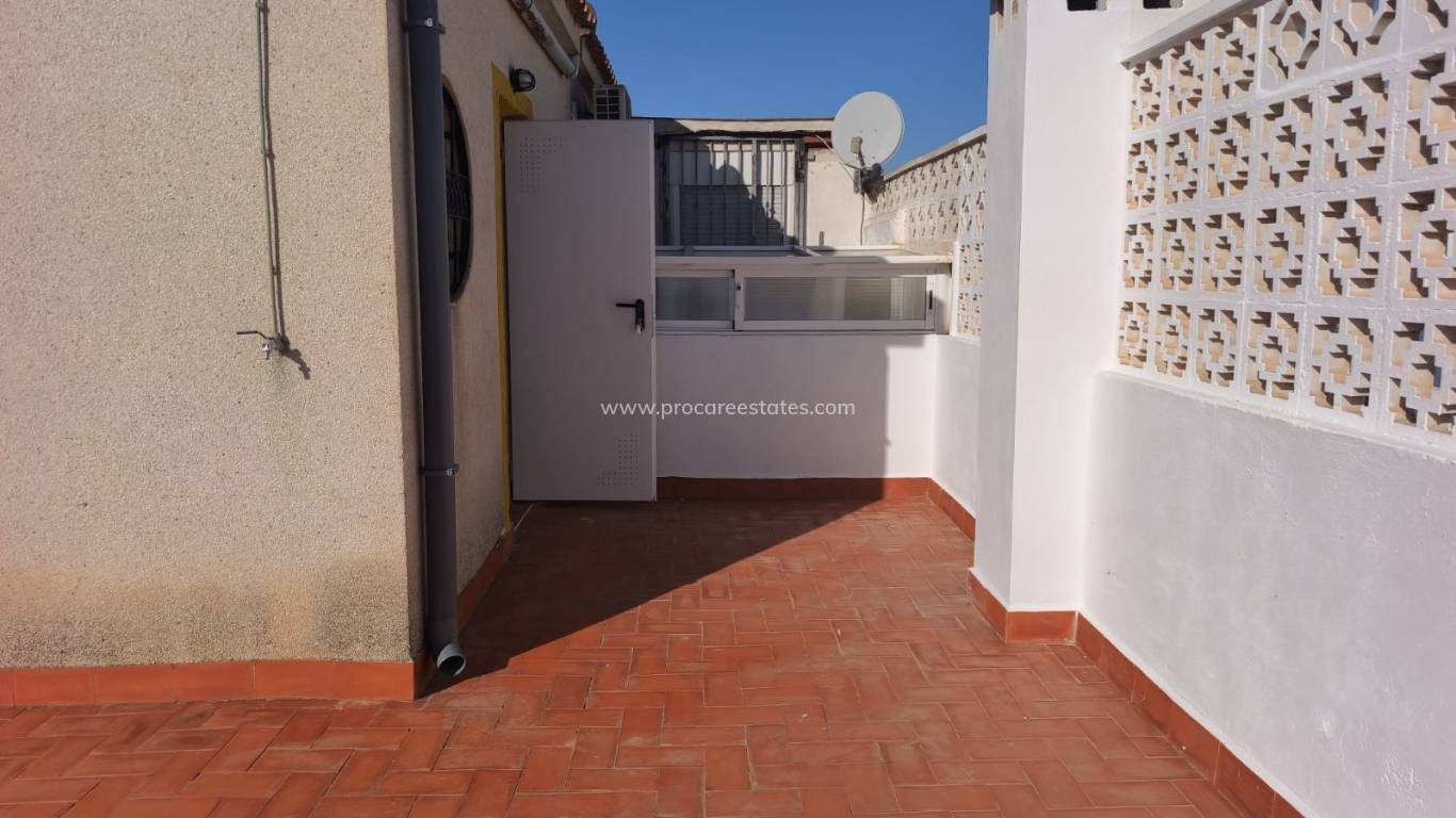 Resale - Apartment - Orihuela Costa - Punta Prima