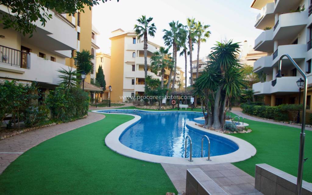 Resale - Apartment - Orihuela Costa - Punta Prima