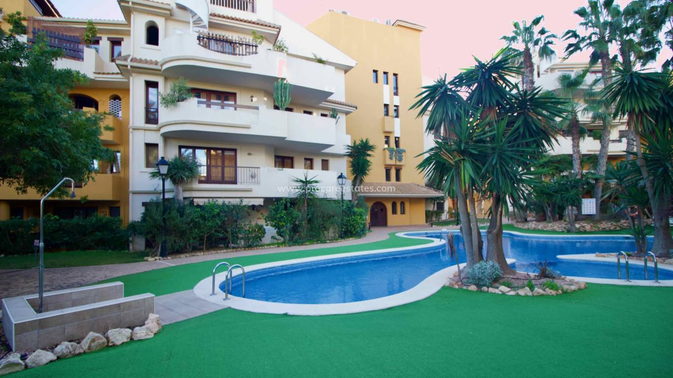 Resale - Apartment - Orihuela Costa - Punta Prima
