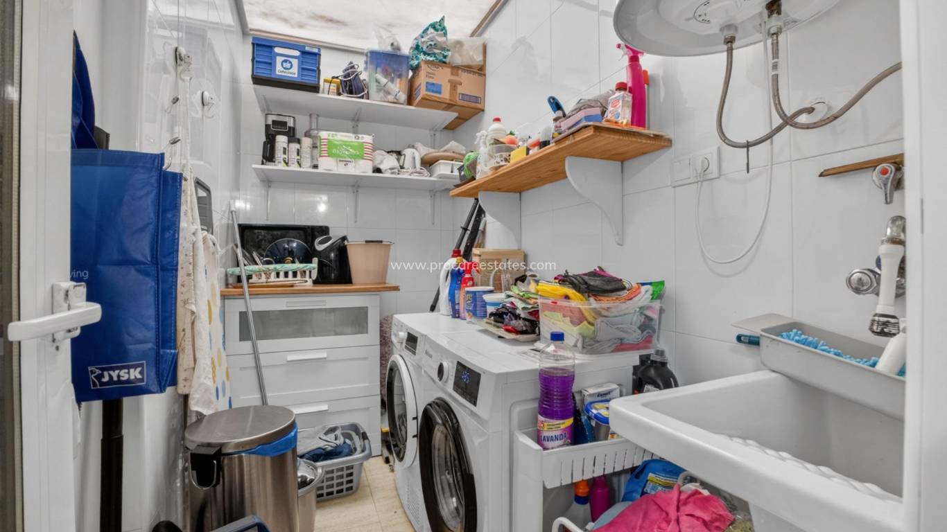 Resale - Apartment - Orihuela Costa - Punta Prima