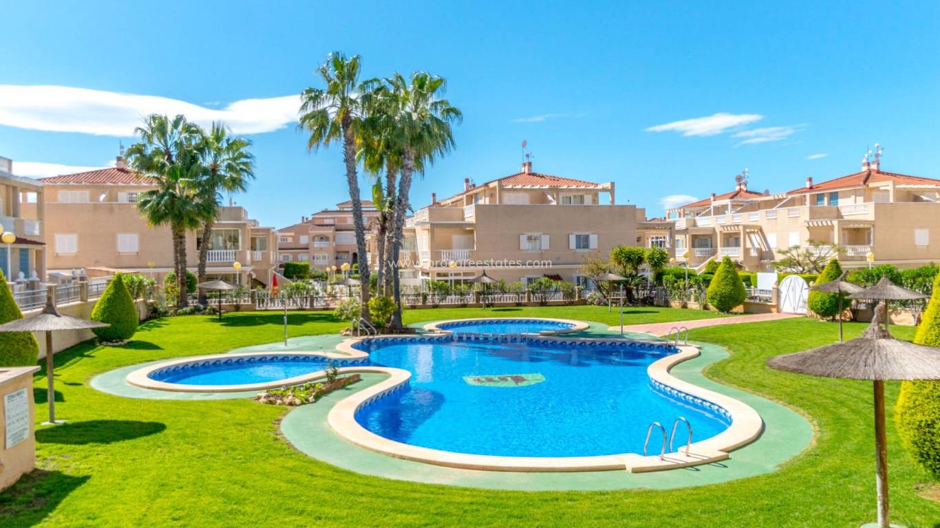 Resale - Apartment - Orihuela Costa - Punta Prima