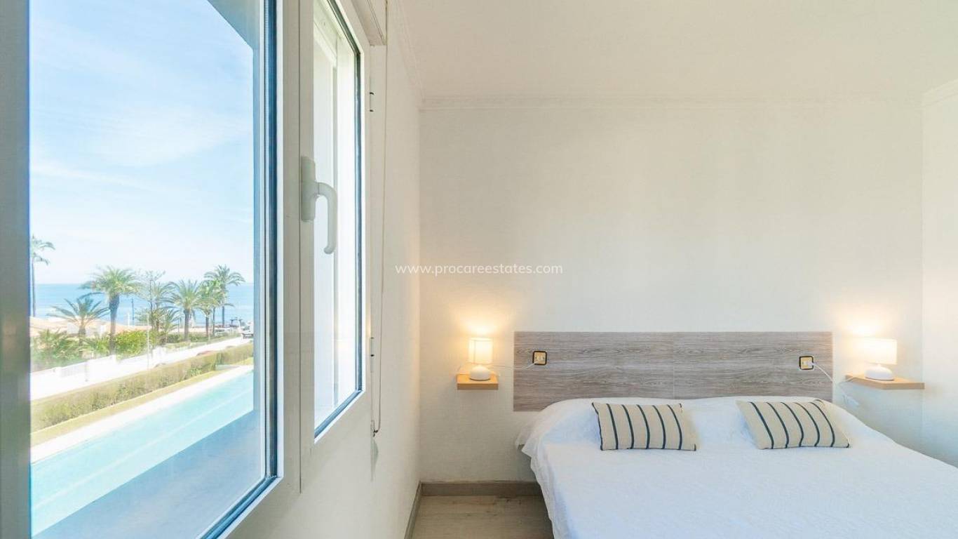 Resale - Apartment - Orihuela Costa - Punta Prima