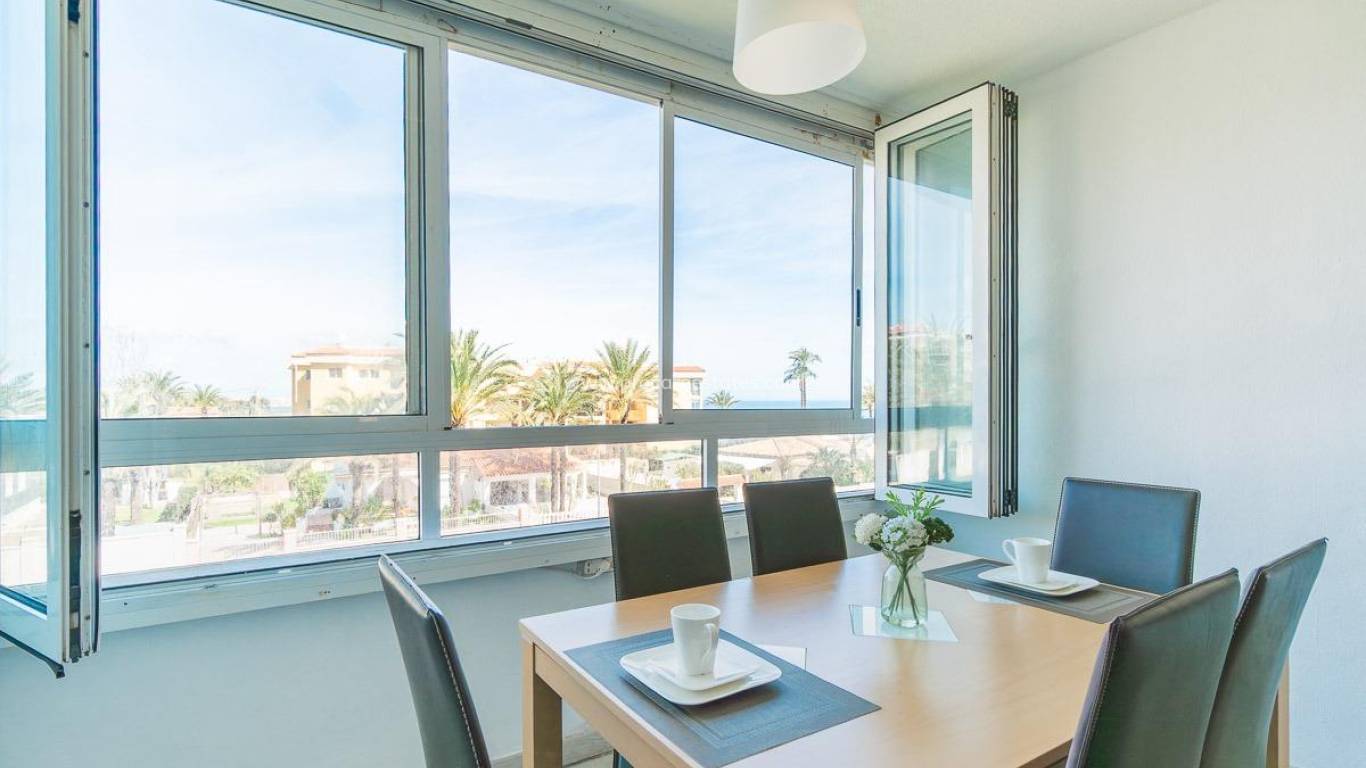 Resale - Apartment - Orihuela Costa - Punta Prima