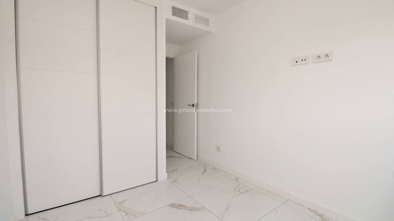 Resale - Apartment - Orihuela Costa - Punta Prima