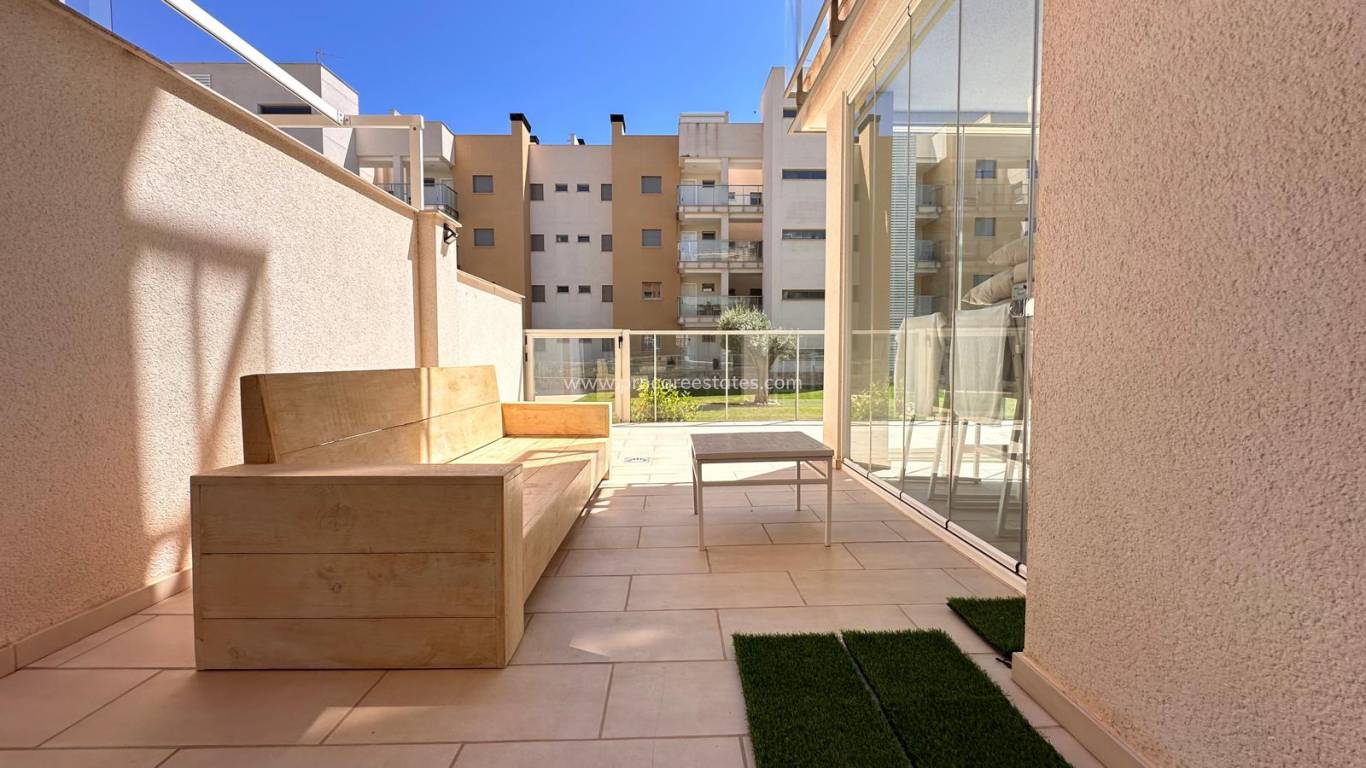 Resale - Apartment - Orihuela Costa - Villa Martin