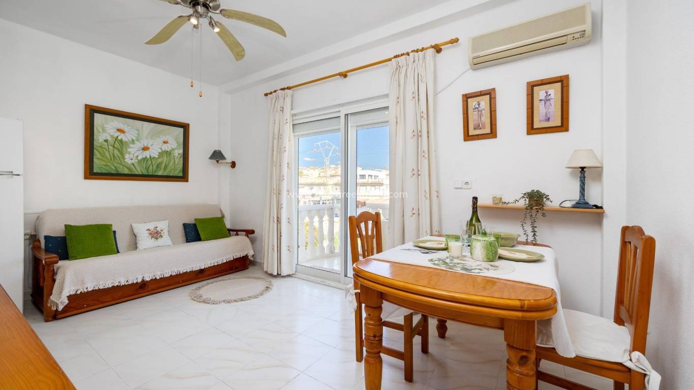 Resale - Apartment - Orihuela Costa - Villamartin - Las Filipinas