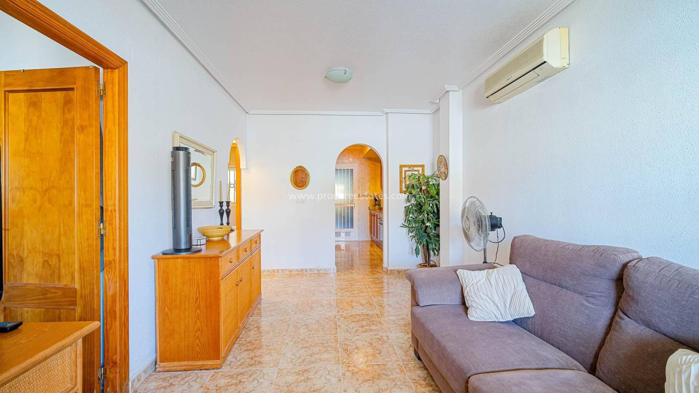 Resale - Apartment - Orihuela Costa - Villamartin - Las Filipinas