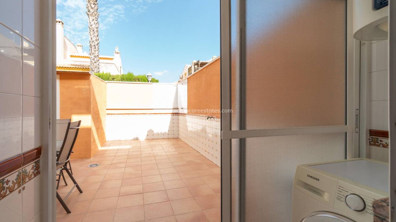 Resale - Apartment - Orihuela Costa - Villamartin