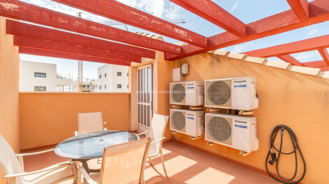 Resale - Apartment - Orihuela Costa - Villamartin