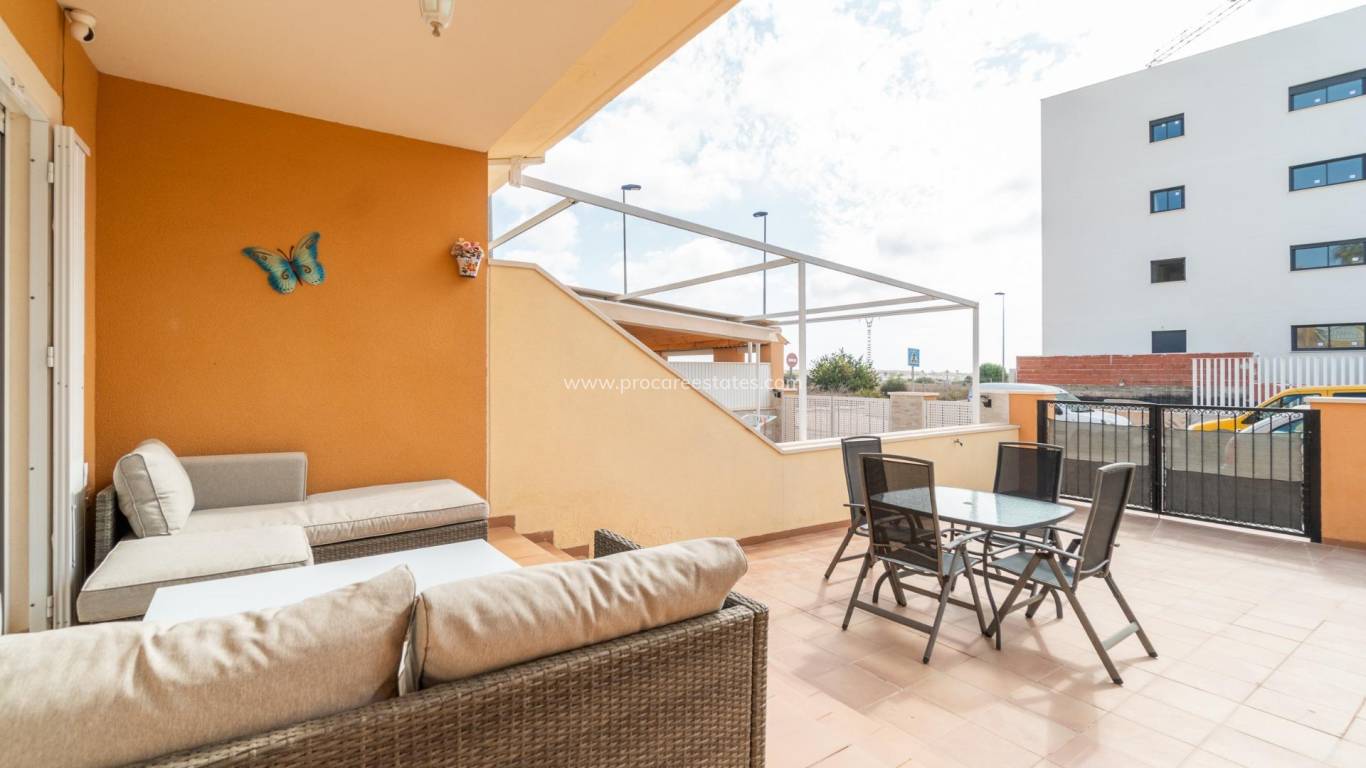 Resale - Apartment - Orihuela Costa - Villamartin