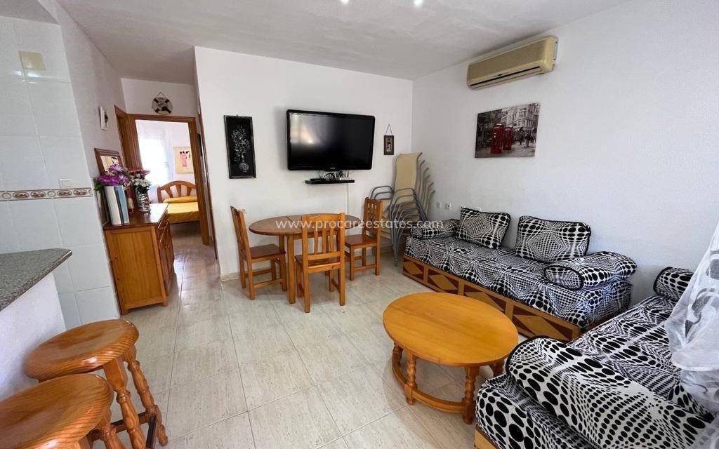 Resale - Apartment - Orihuela Costa - Villamartin