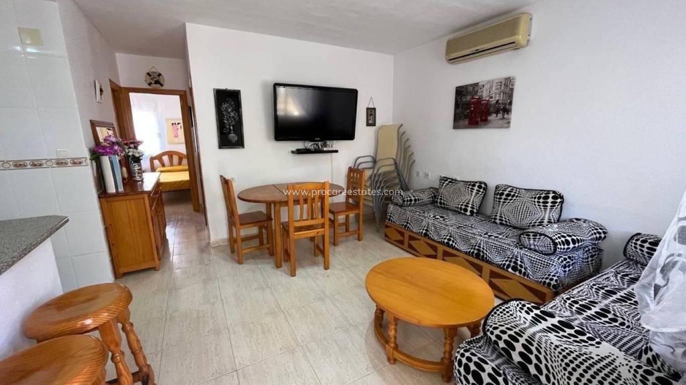 Resale - Apartment - Orihuela Costa - Villamartin