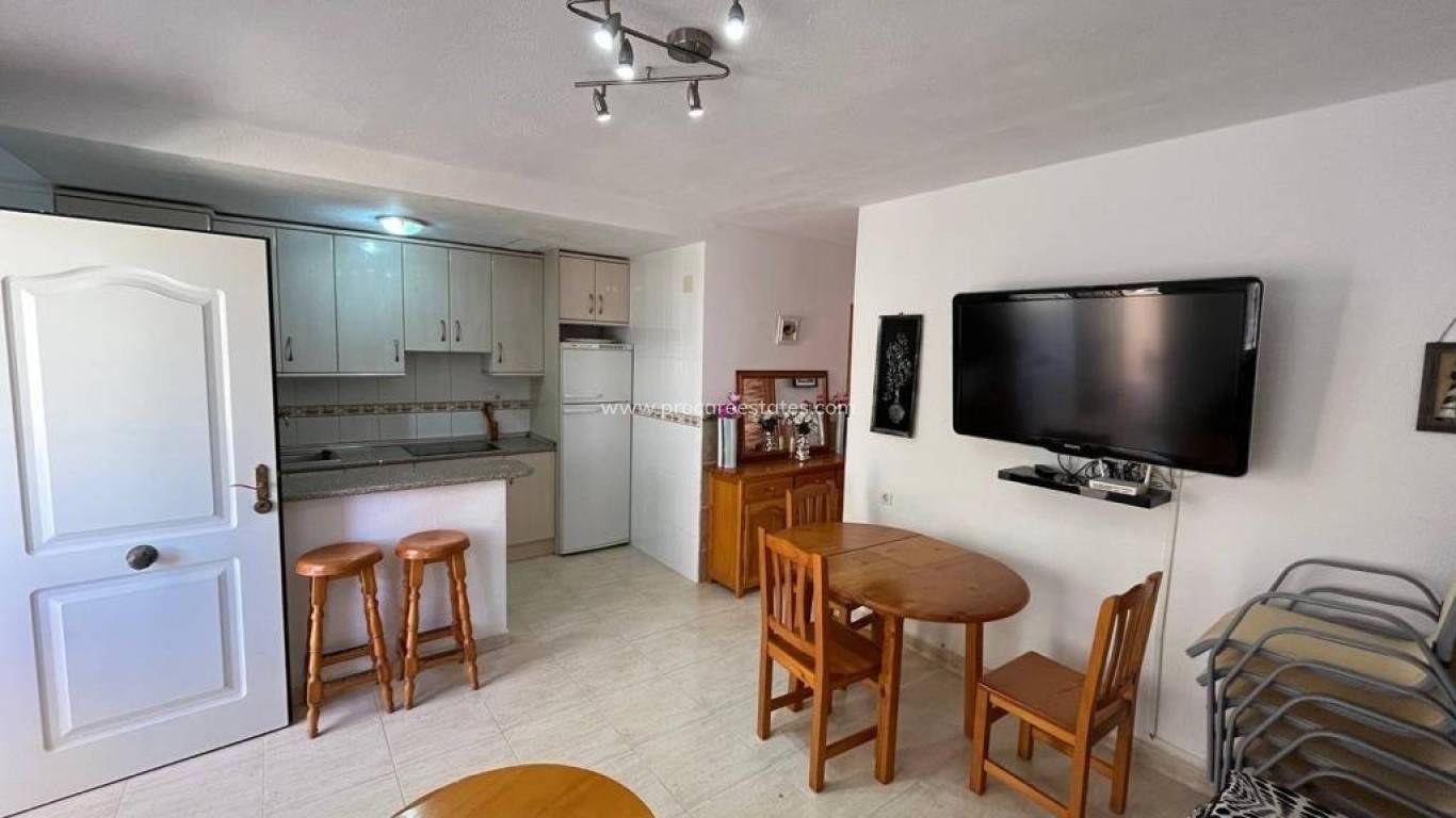 Resale - Apartment - Orihuela Costa - Villamartin