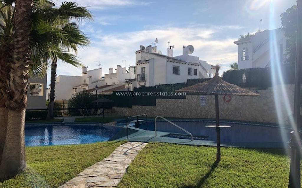 Resale - Apartment - Orihuela Costa - Villamartín