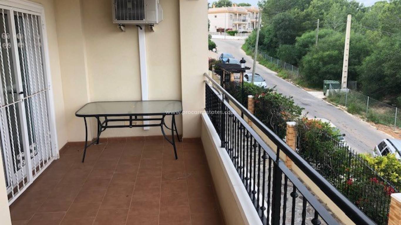 Resale - Apartment - Orihuela Costa - Villamartín