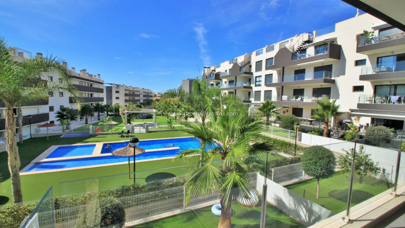 Resale - Apartment - Orihuela Costa - Villamartin