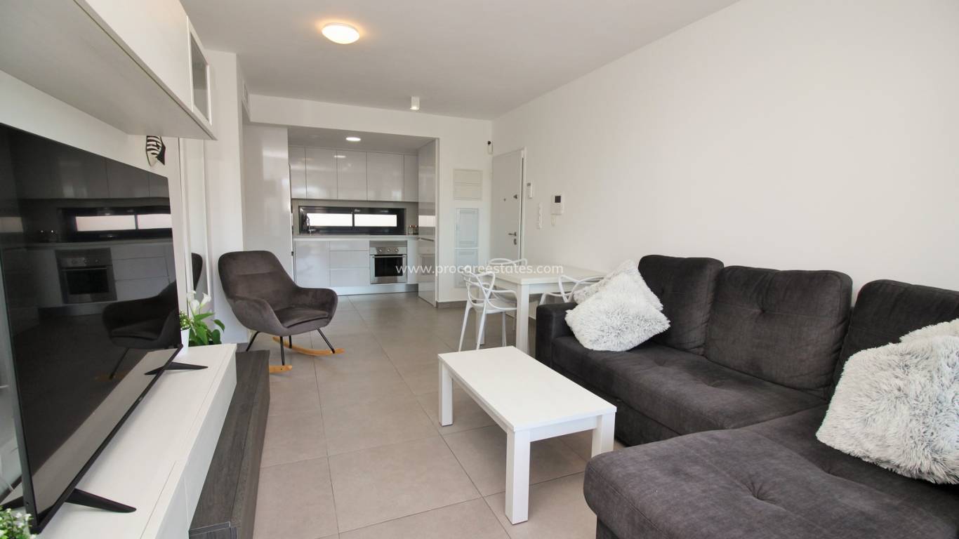 Resale - Apartment - Orihuela Costa - Villamartin