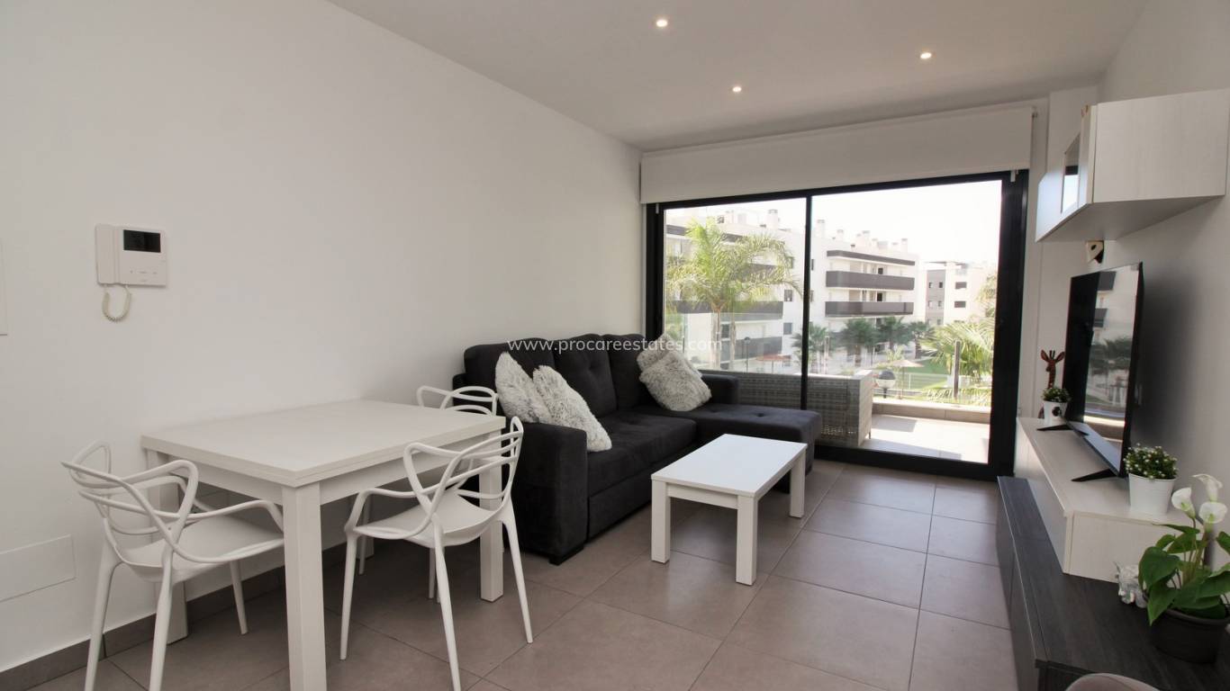 Resale - Apartment - Orihuela Costa - Villamartin