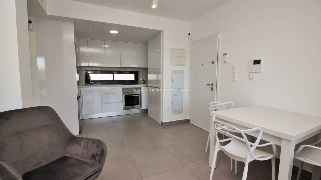 Resale - Apartment - Orihuela Costa - Villamartin