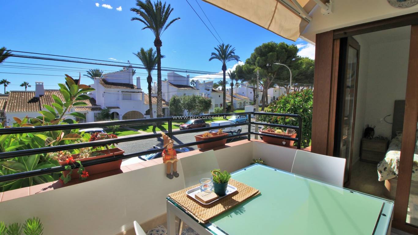 Resale - Apartment - Orihuela Costa - Villamartin