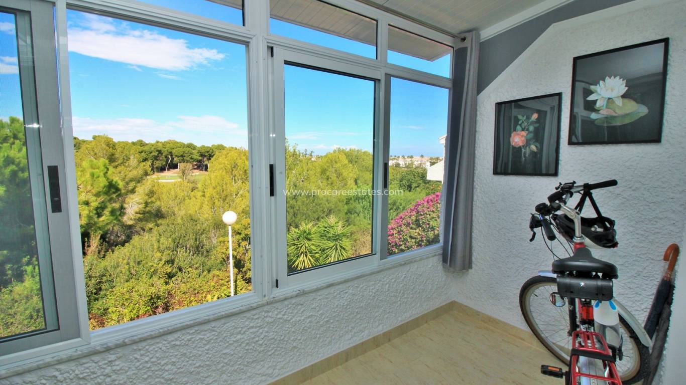 Resale - Apartment - Orihuela Costa - Villamartin