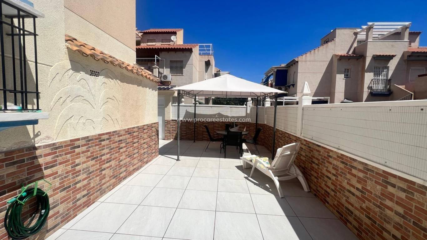 Resale - Apartment - Orihuela Costa - Villamartin